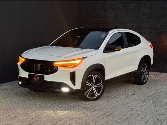 FIAT FASTBACK 1.0 TURBO 200 HYBRID IMPETUS CVT FIAT FASTBACK 1.0 TURBO 200 HYBRID IMPETUS CVT